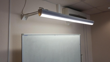 Светильник светодиодный для школьной доски TLPL05 OL AS опаловый IP30 20W 2100 лм 1234х77х77 мм торговой марки Technolux (Технолюкс). Фото 2