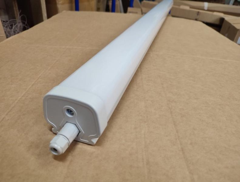 Фото Светильник светодиодный CSVT SLIM-L 44 1245х76х71 CRI91 4000 milky IP67 NATURAL COLOR ЦБ-00011762