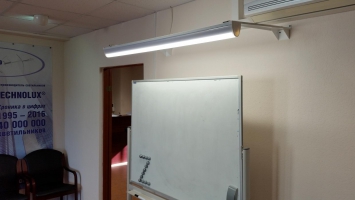Светильник светодиодный для школьной доски TLPL05 OL ECP AS опаловый IP30 20W 2100 лм 1234х77х77 мм. Фото 2